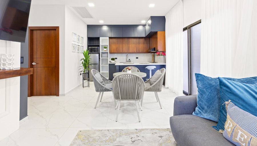 Studio vs. 1 Bedroom Apartment